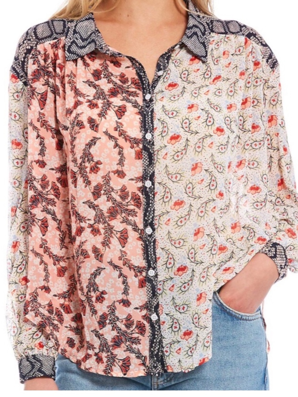 Chelsea & Theodore pretty boho blouse in a chiffon like flowy fabric size m